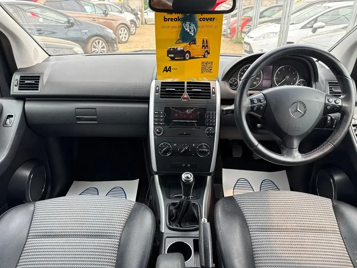 Used Mercedes A150 Avantgarde 95 HP (69 kW) 2007 Silver Hatchback
