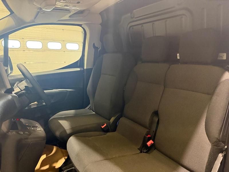 Used Citroën e-Berlingo 100 kW (136 HP) 2025 Blue MPV