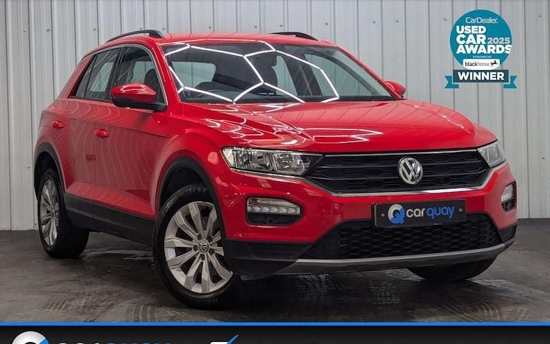 Usado VW T-Roc SE 116 HP (85 kW) 2020 SUV
