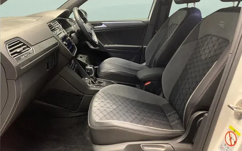 Used VW Tiguan Allspace R-line 150 HP (110 kW) 2024 SUV