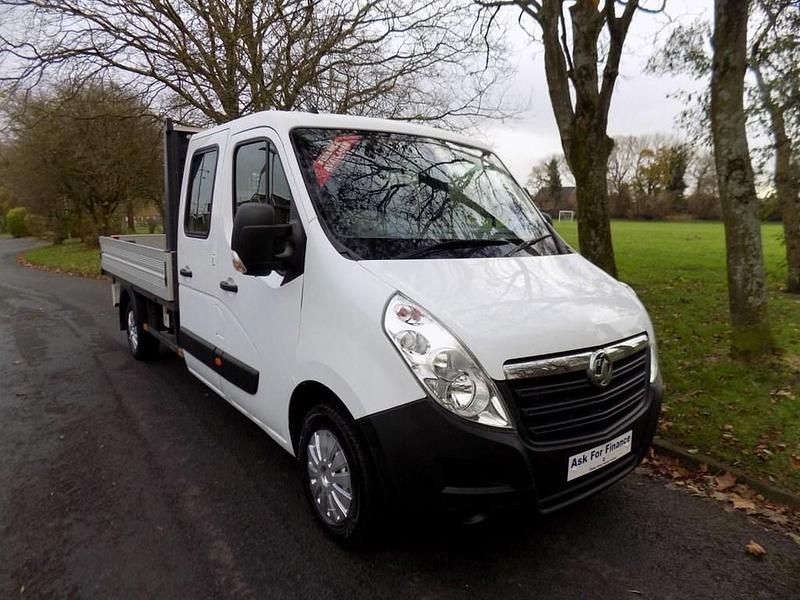 Second-hand Vauxhall Movano 2016 Alb Monovolum