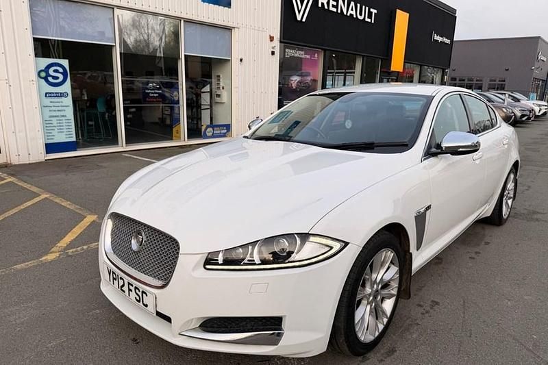 Used Jaguar XF Business Edition 163 HP (119 kW) 2012 White Sedan