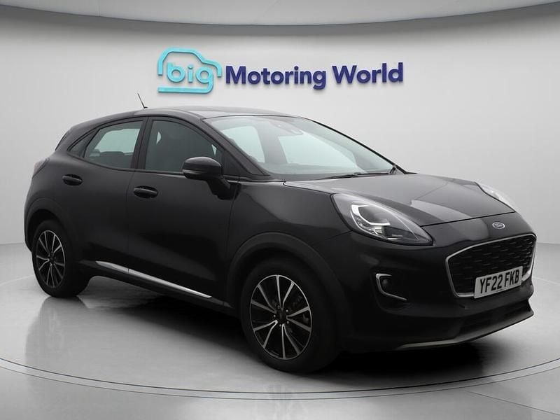Black Used 2022 Ford Puma Gen-E Titanium Hatchback | £14,488 (Super price) - Image 1/4
