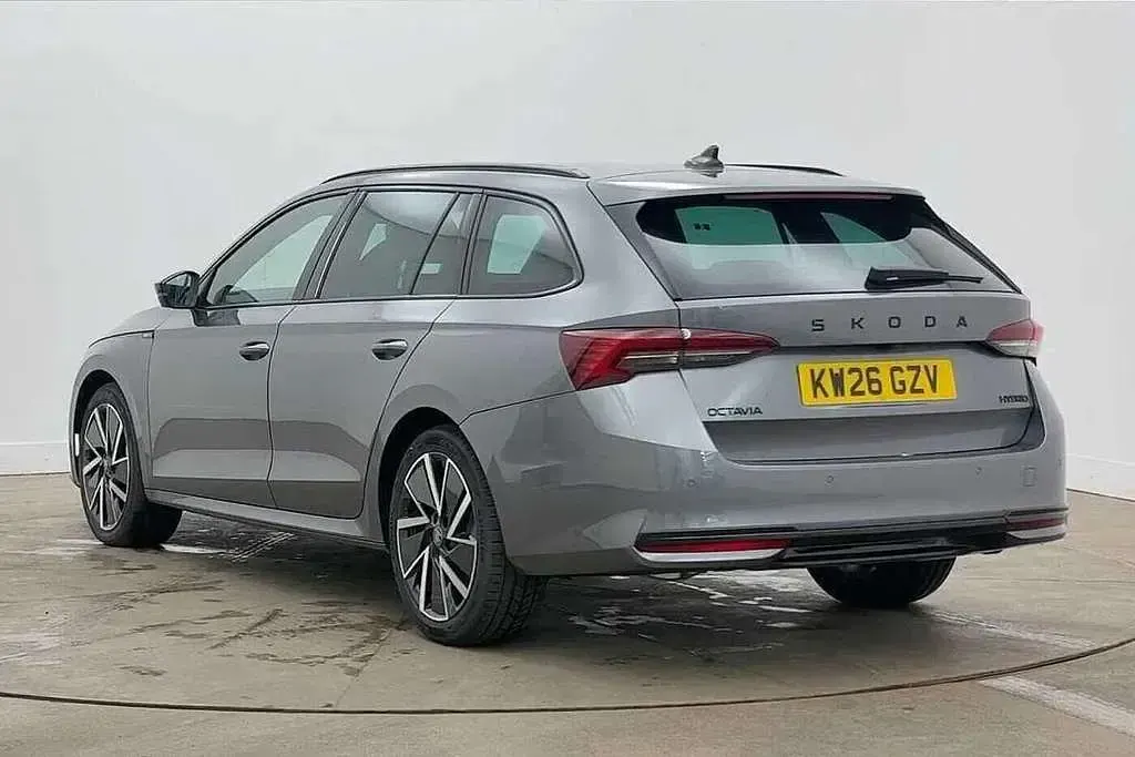 New Skoda Octavia SportLine 2026 Estate