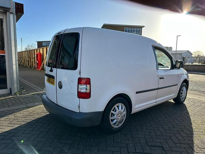 Used VW Caddy 69 HP (50 kW) 2010 White MPV