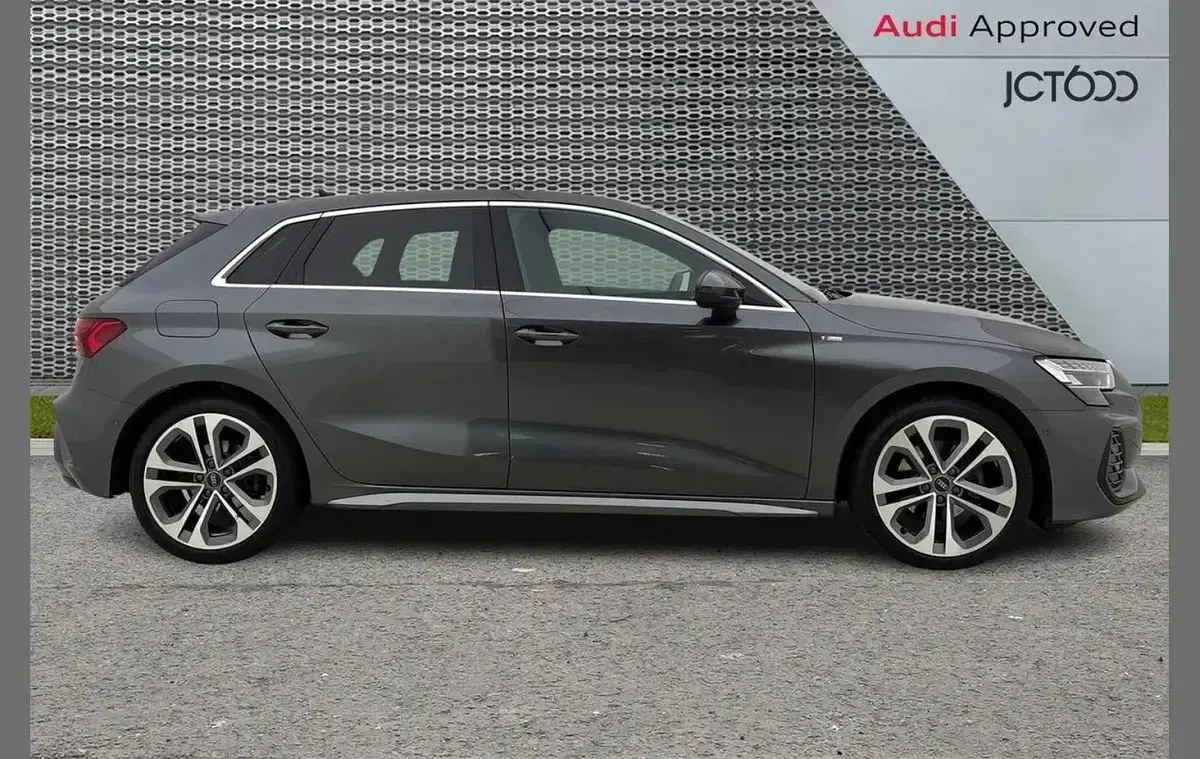 Used Audi A3 S-Line 147 HP (108 kW) 2025 Grey Hatchback