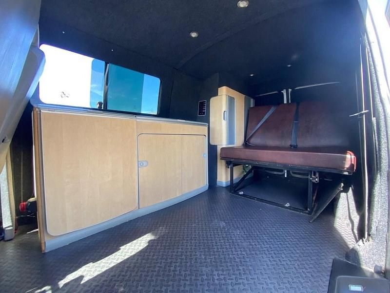 Used VW Transporter R 130 HP (95 kW) 2006 Silver Van