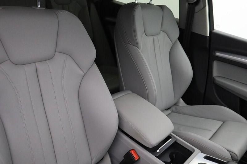 Used Audi Q5 Sport 299 HP (219 kW) 2022 Black SUV