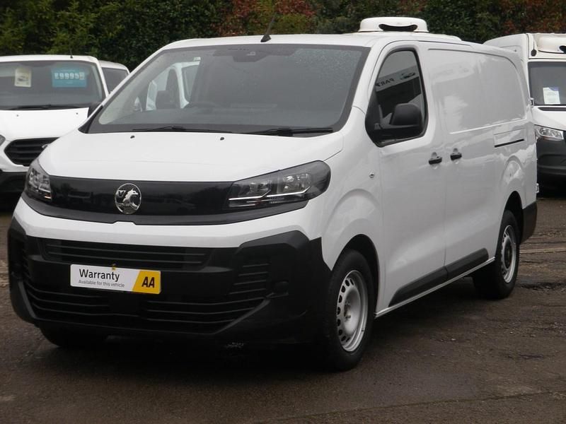 Used Vauxhall Vivaro 2024 White MPV