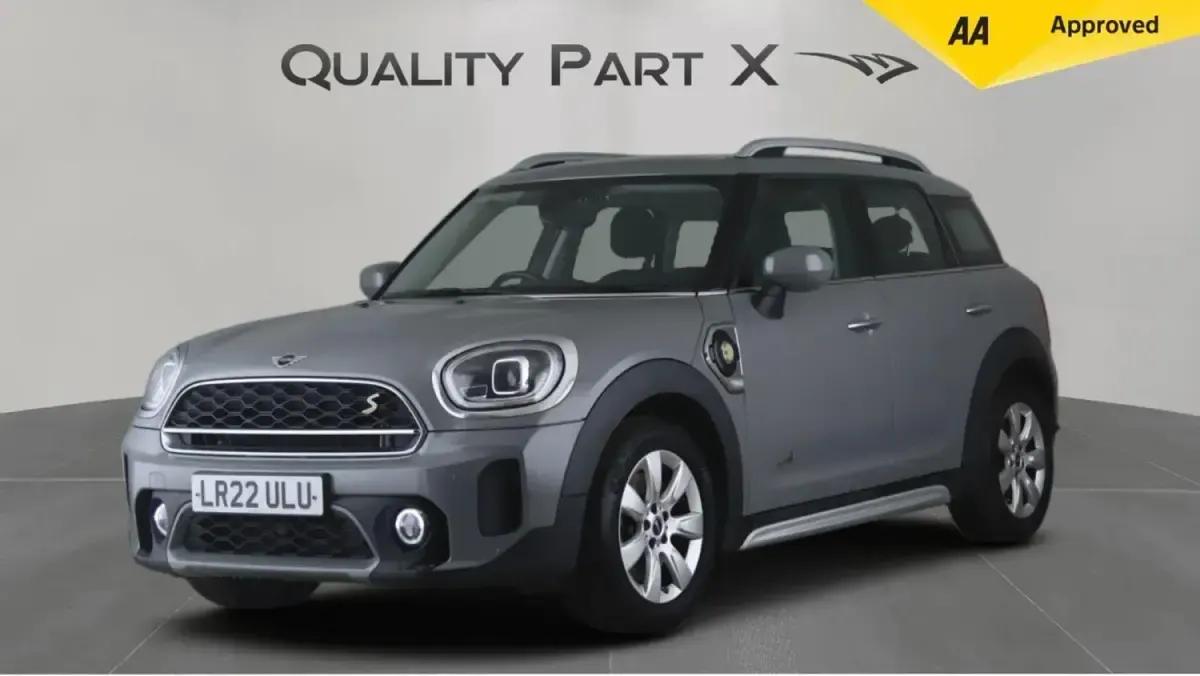 Begagnad Mini Cooper Countryman Classic 2022 Grå SUV