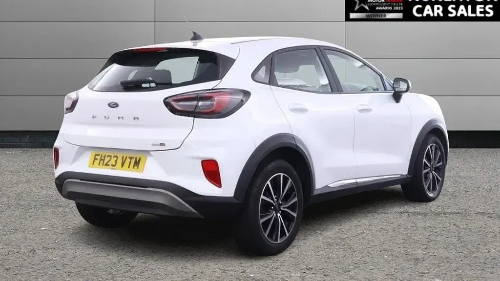 Used Ford Puma Titanium 123 HP (90 kW) 2023 White SUV