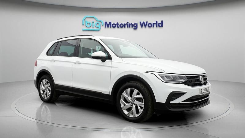 Used 2022 VW Tiguan S SUV | £17,600 (Super price) - Image 1/4