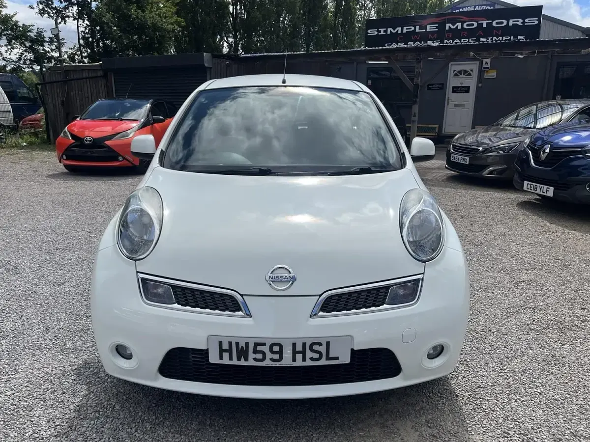 Used Nissan Micra N-TEC 79 HP (58 kW) 2009 White Hatchback