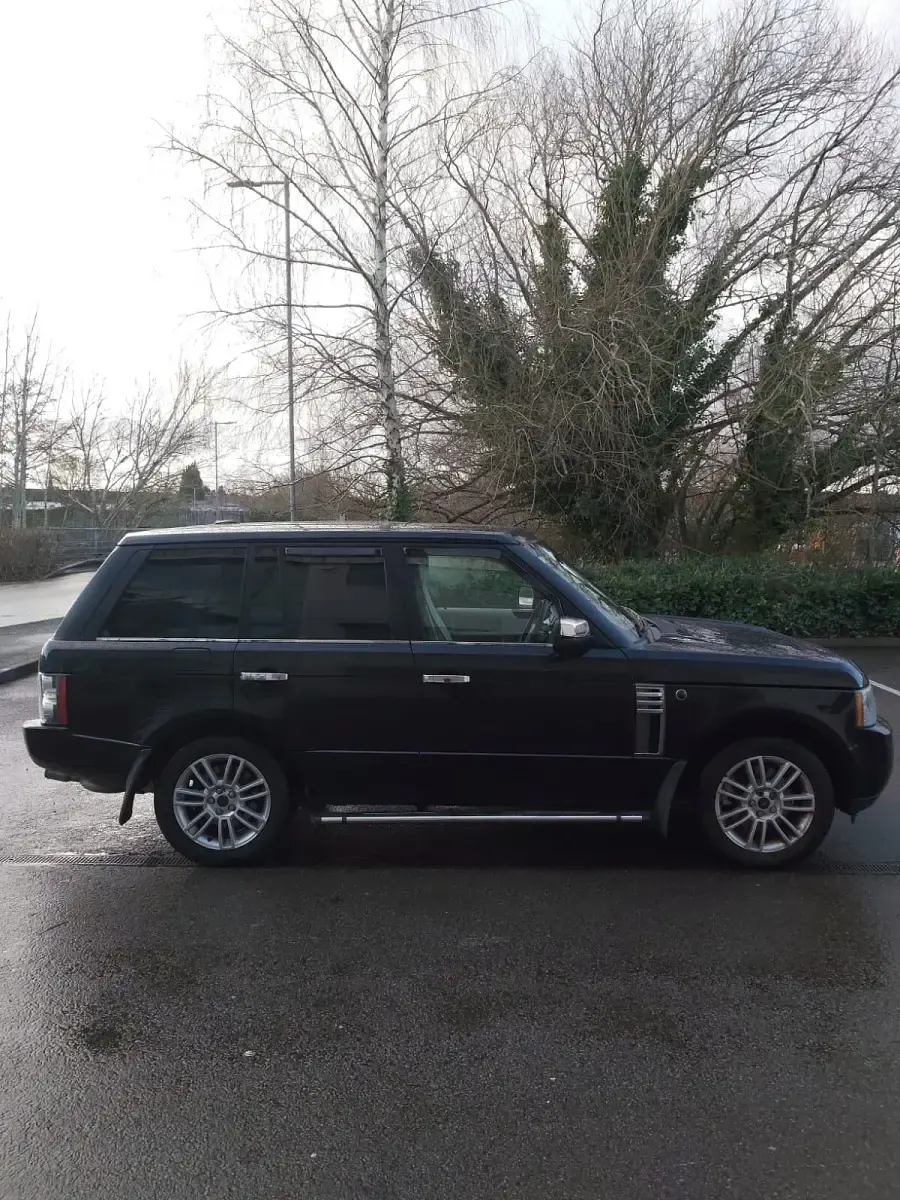 Used Land Rover Range Rover Vogue 2009 Black SUV