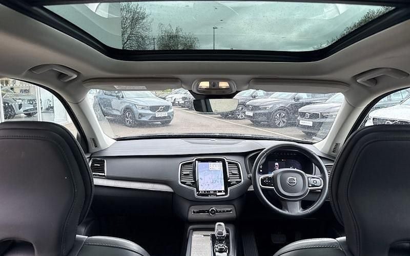 Used Volvo XC90 Plus 235 HP (172 kW) 2023 SUV