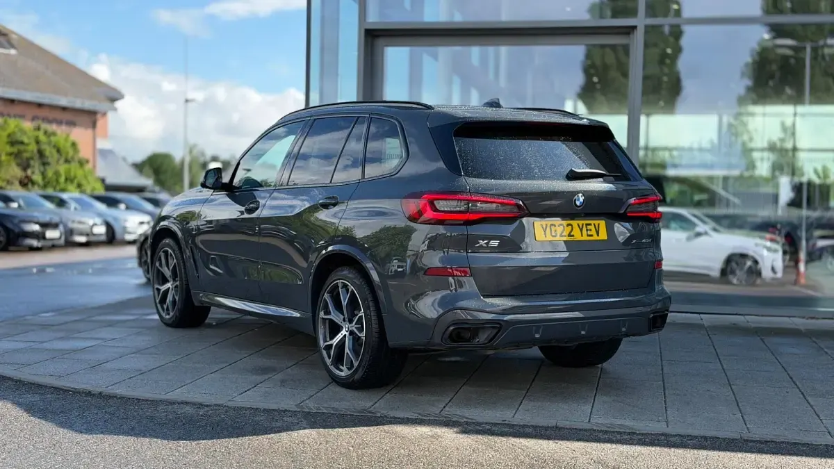 Used BMW X5 M Sport 335 HP (246 kW) 2022 Dravit grey SUV