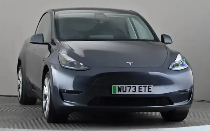 Used Tesla Model Y Long Range AWD 286 kW (389 HP) 2025 SUV