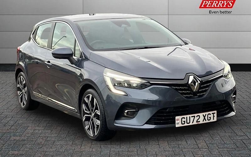 Used Renault Clio V SE 140 HP (102 kW) 2022 Hatchback