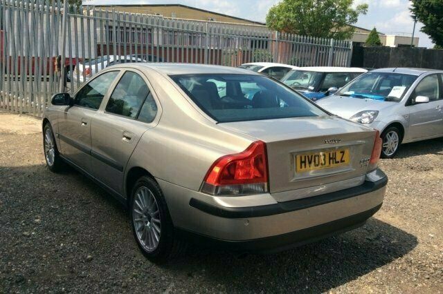Used Volvo S60 180 HP (132 kW) 2003 Sedan