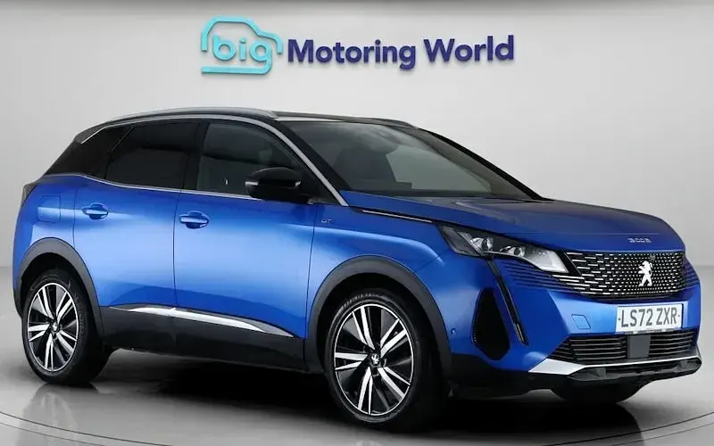 Begagnad Peugeot 3008 Premium 131 HK (96 kW) 2022 SUV