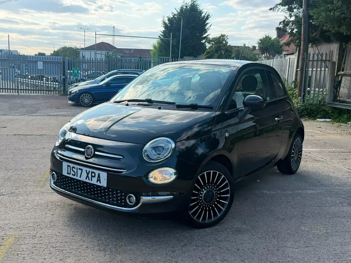 Used Fiat 500 Lounge 69 HP (50 kW) 2017 Black Hatchback