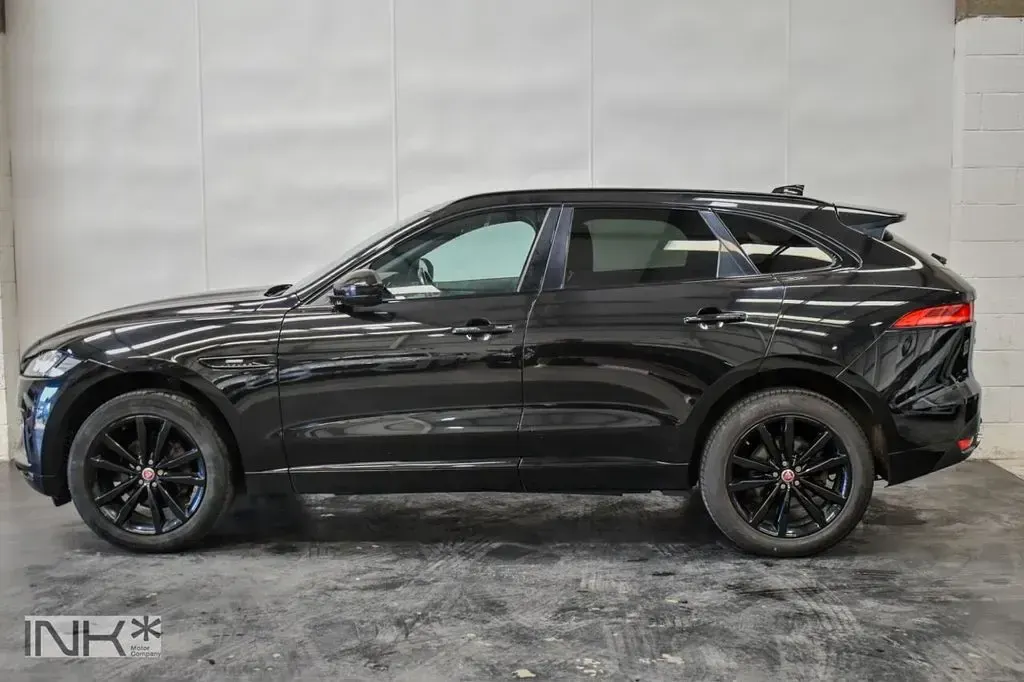 Used Jaguar F-Pace R-Sport 180 HP (132 kW) 2018 Black SUV