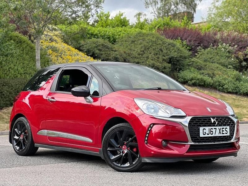 Used DS Automobiles DS3 Connected Chic 2017 Red Hatchback