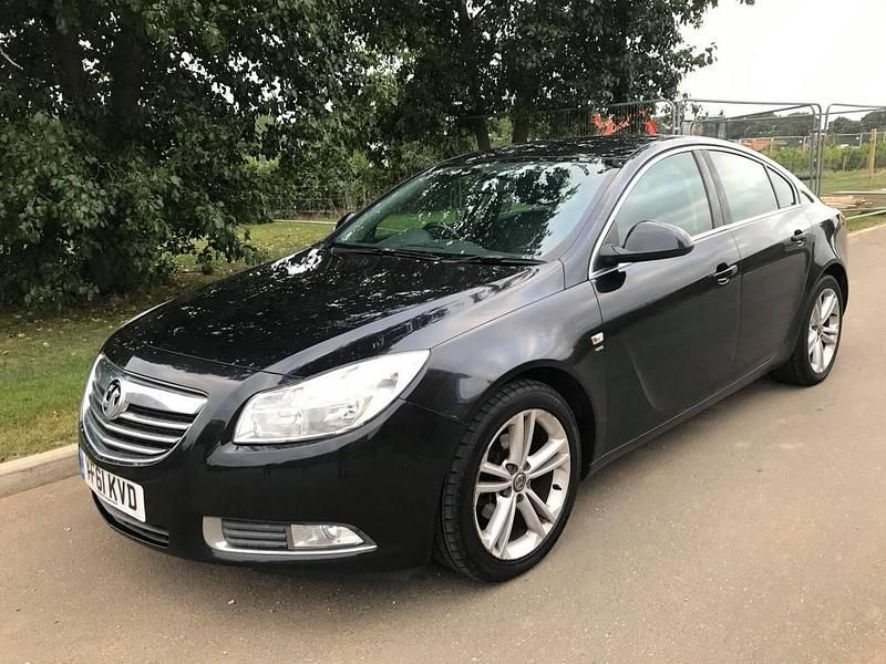 Used Vauxhall Insignia SRi 160 HP (117 kW) 2012 Black Hatchback