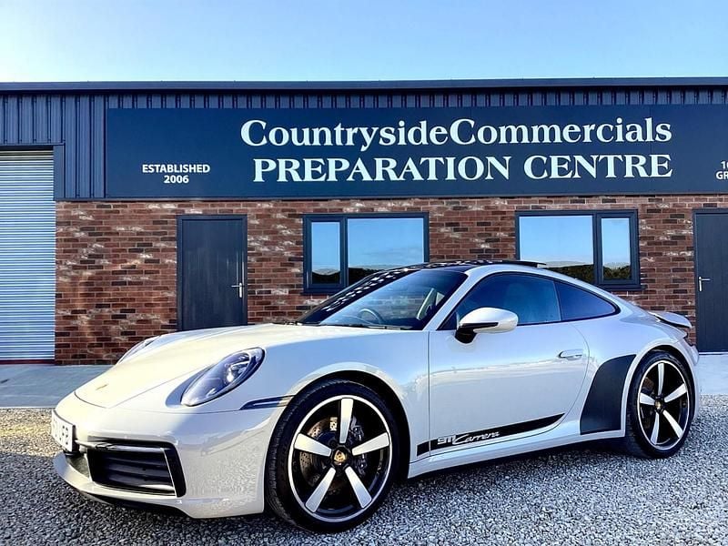 Used Porsche 911 Carrera 385 HP (283 kW) 2021 Grey Coupe