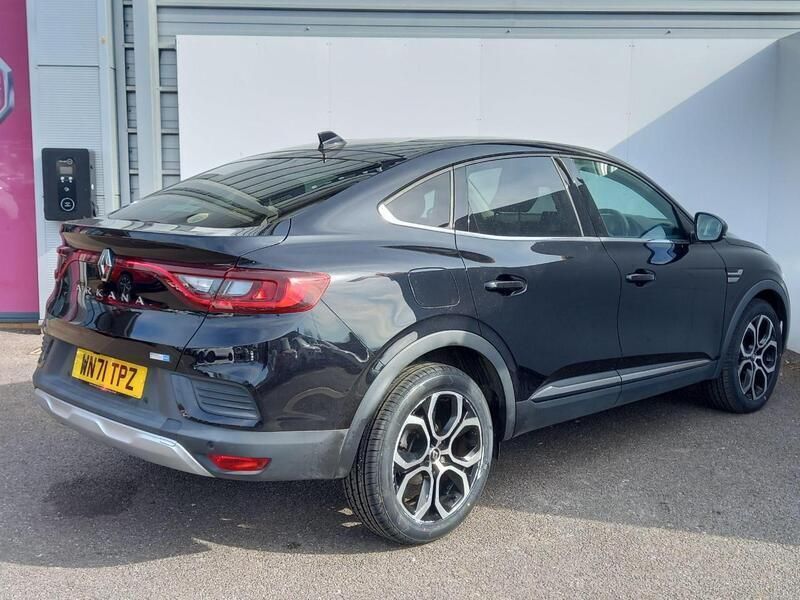 Black Used 2021 Renault Arkana Version S SUV | £15,790 (Fair price) - Image 1/4