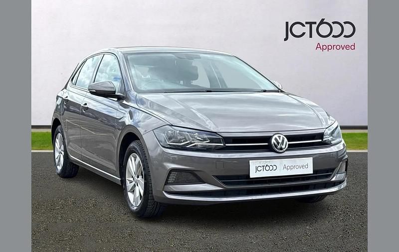 Used VW Polo Edition 64 HP (47 kW) 2019 Grey Hatchback