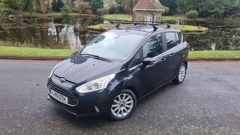 Black Used 2015 Ford B-MAX Titanium MPV | £2,750 (Super price) - Image 1/4