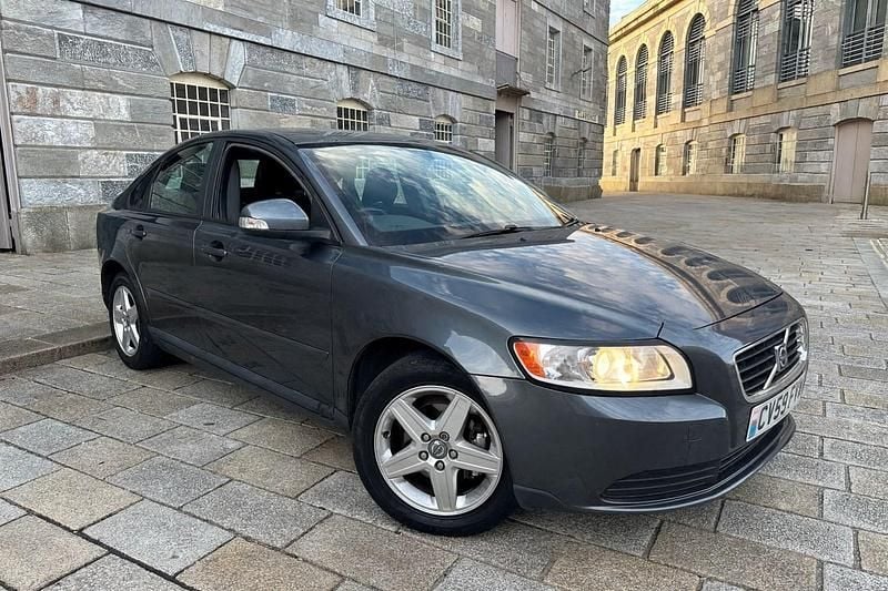 Grey Used 2009 Volvo S40 Sedan | £1,750 (Fair price) - Image 1/4