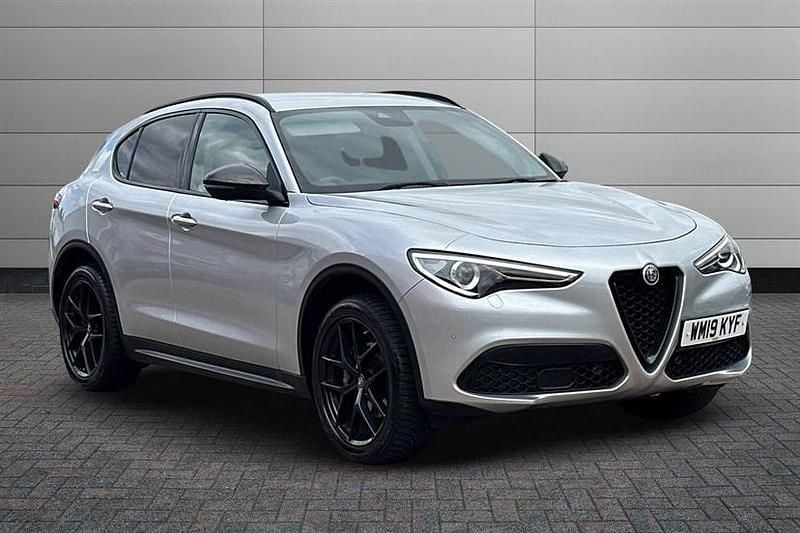 Silverstone grey Used 2019 Alfa Romeo Stelvio SUV | £17,990 (Super price) - Image 1/4