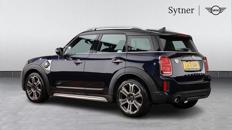 Used Mini Cooper S Countryman Exclusive 219 HP (161 kW) 2022 Black SUV