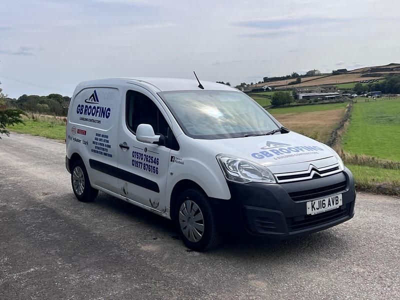 White Used 2016 Citroën Berlingo MPV | £1,695 (Fair price) - Image 1/4