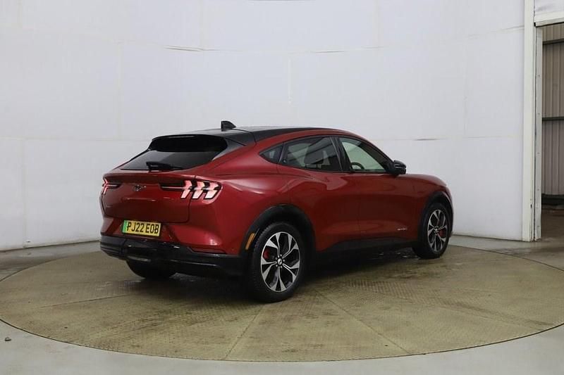 Used Ford Mustang Standard Range 269 HP (197 kW) 2022 Red SUV