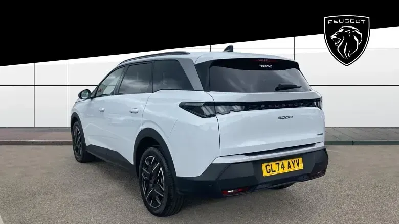 Second-hand Peugeot 5008 Allure 136 CP (100 kW) 2024 Alb SUV
