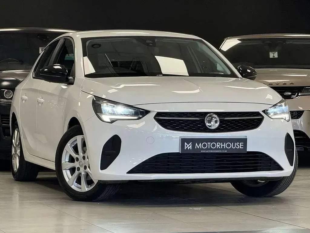 Used Vauxhall Corsa Design Edition 2022 White Hatchback