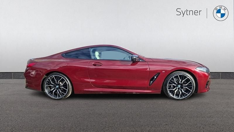 Used BMW M850 Comfort Edition 523 HP (384 kW) 2023 Red Coupe