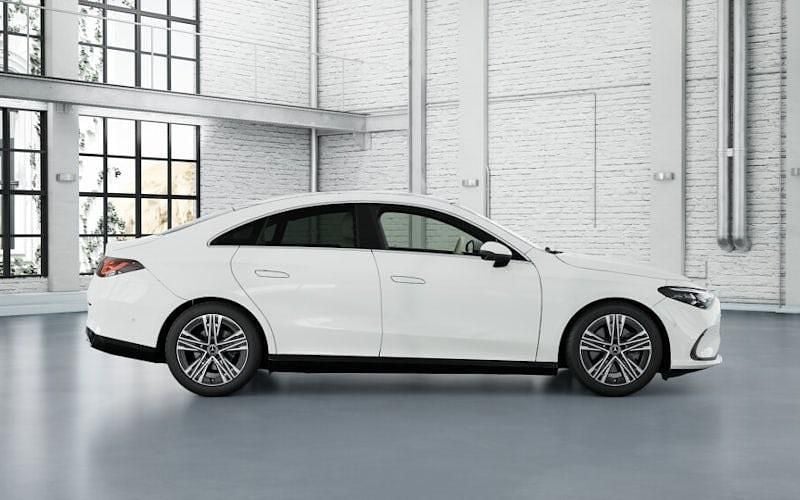 New Mercedes CLA200 Executive 163 HP (119 kW) 2026 Sedan