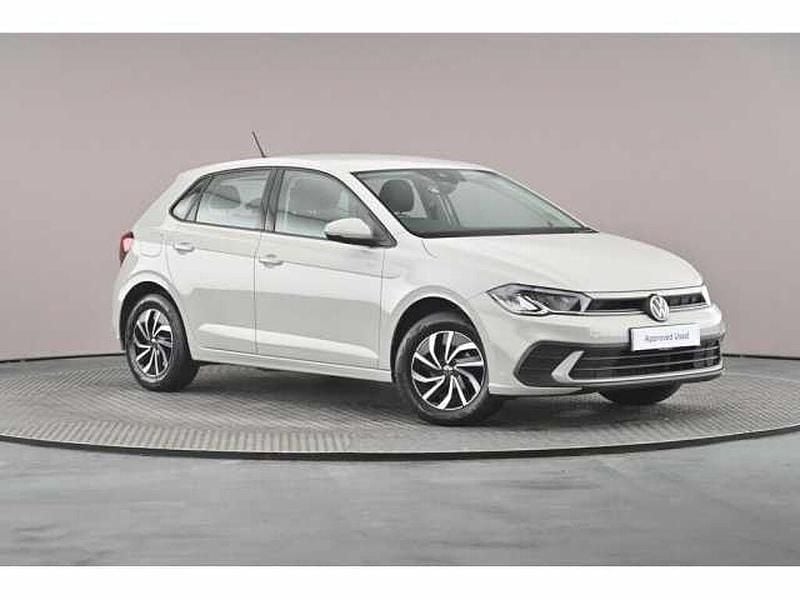 Used 2023 VW Polo | £15,900 (Good price) - Image 1/4