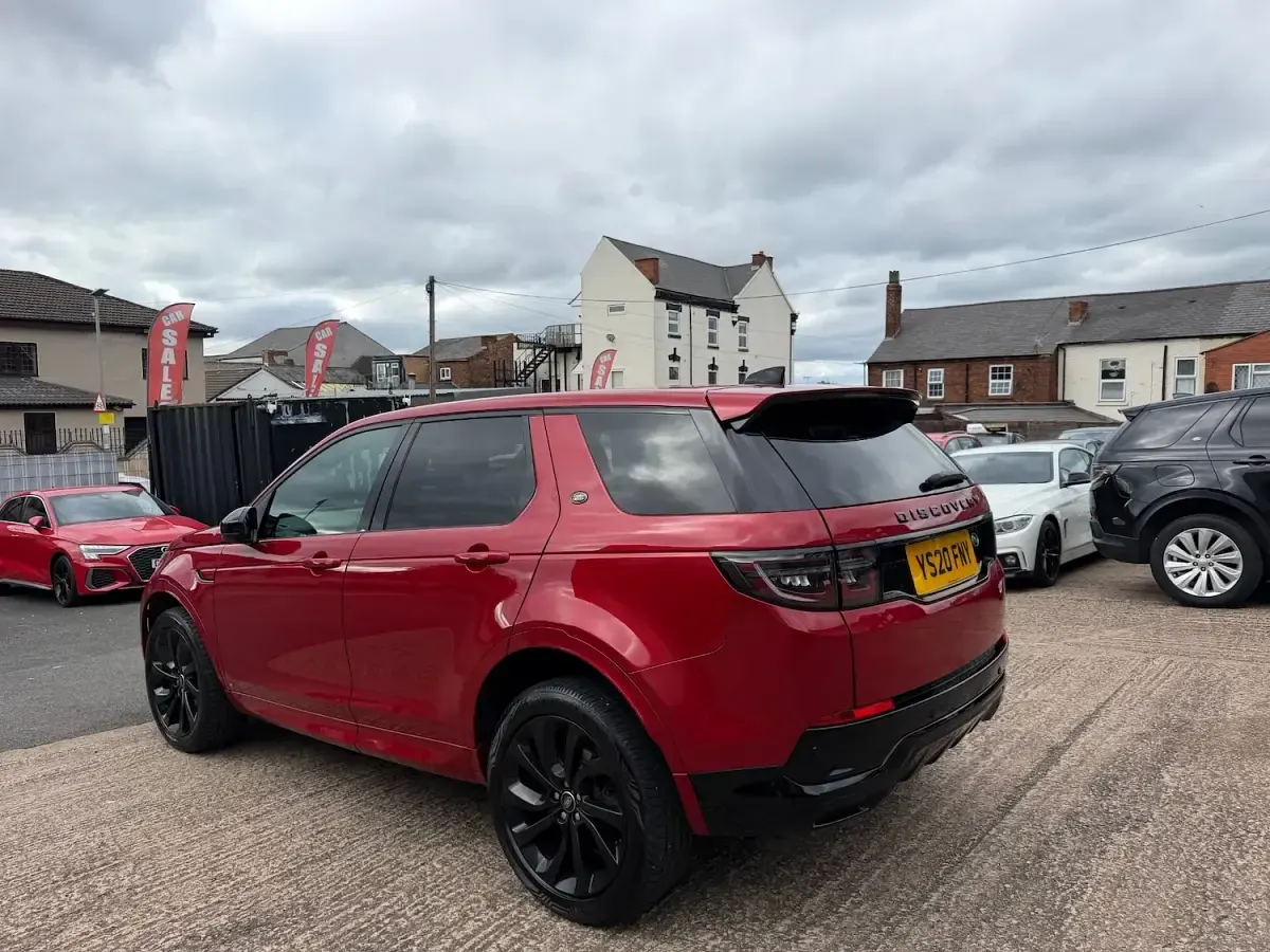 Used Land Rover Discovery 5 R-Dynamic 2020 Red SUV