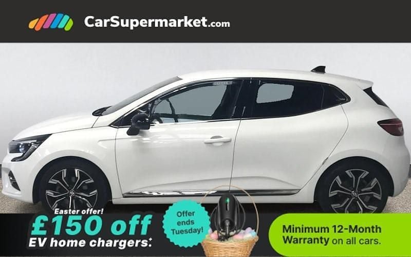 Used Renault Clio V Techno 145 HP (106 kW) 2022 White Hatchback