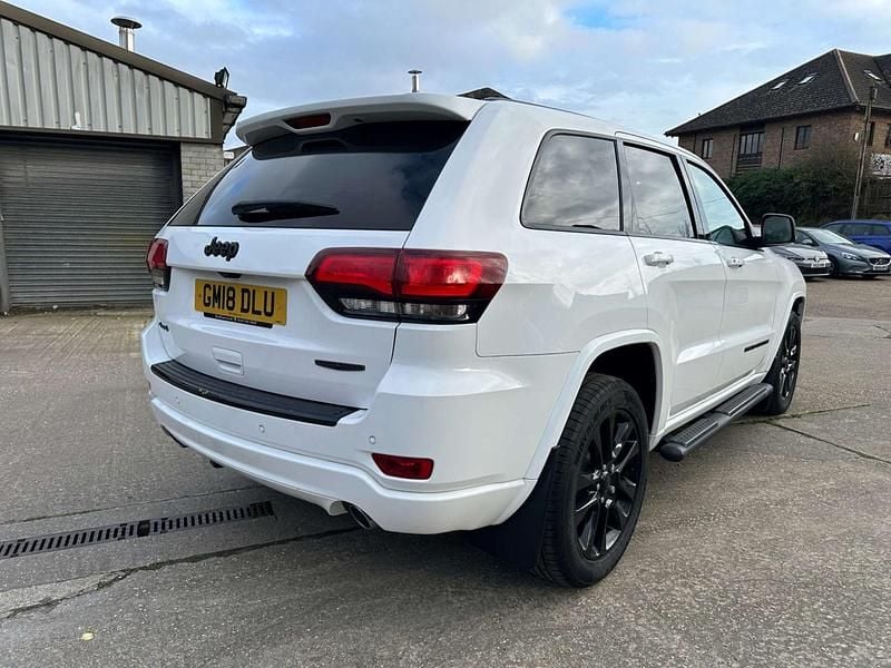 Used Jeep Grand Cherokee Night Eagle 250 HP (183 kW) 2018 White SUV