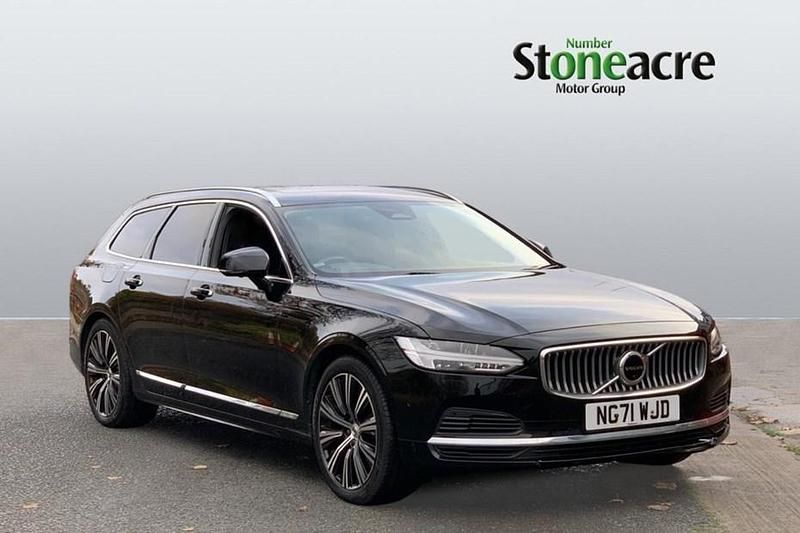 Black Used 2022 Volvo V90 Inscription Estate | £28,390 (Fair price) - Image 1/1