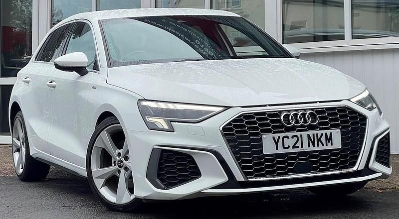 Used Audi A3 Sportback S-Line 150 HP (110 kW) 2021 White Hatchback