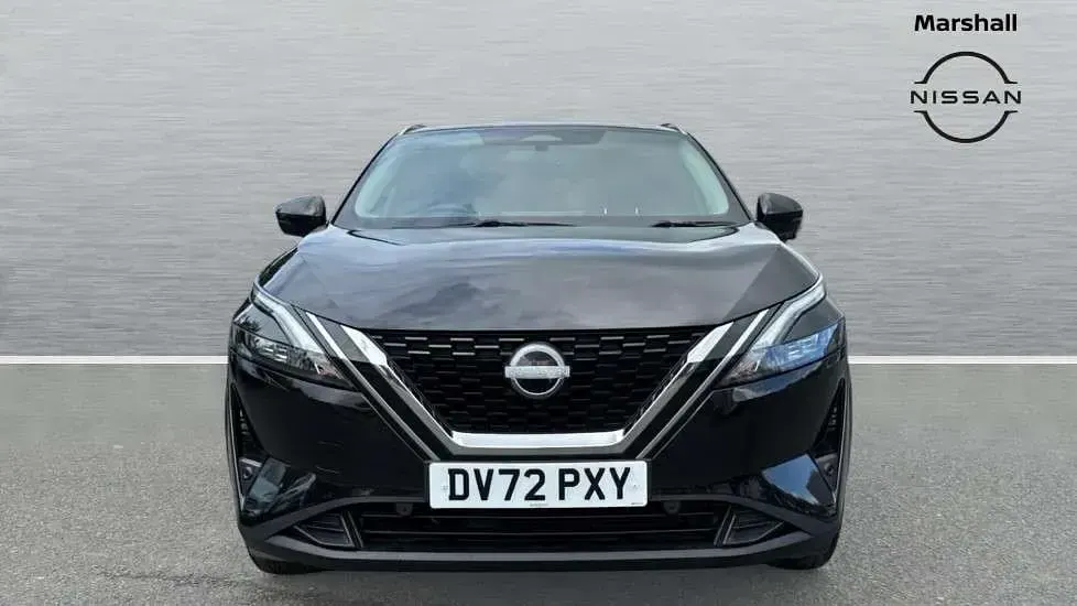 Used Nissan Qashqai N-Connecta 138 HP (101 kW) 2022 Black SUV