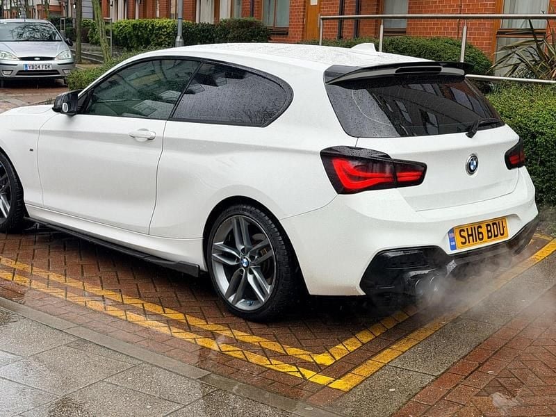 Used BMW 118 M Sport 2016 White Hatchback