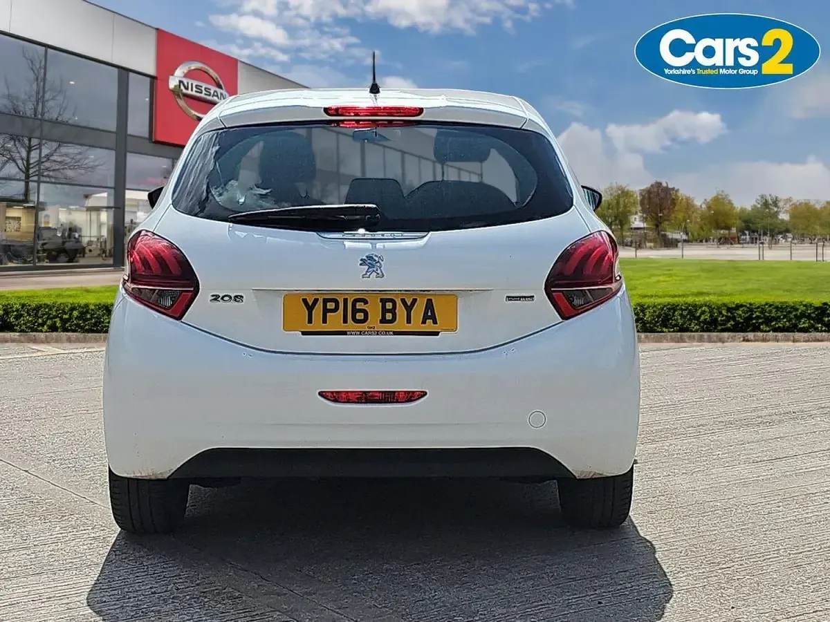 Used Mini Cooper D Hatch 2014 Orange Hatchback